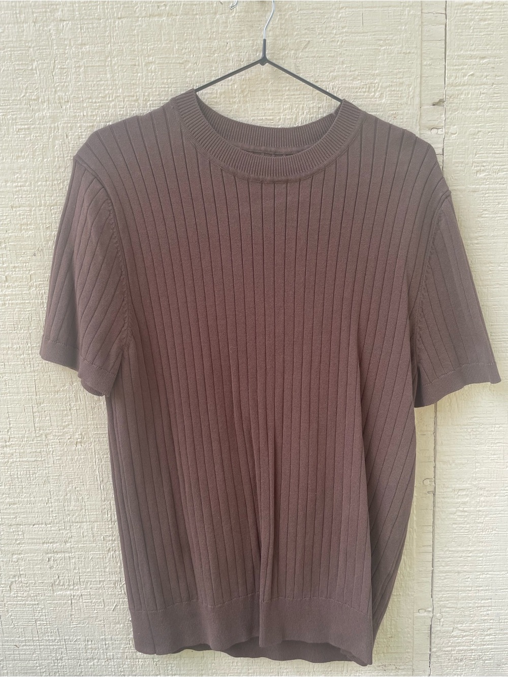 Brown ribbed crew neck slim fitting Tee